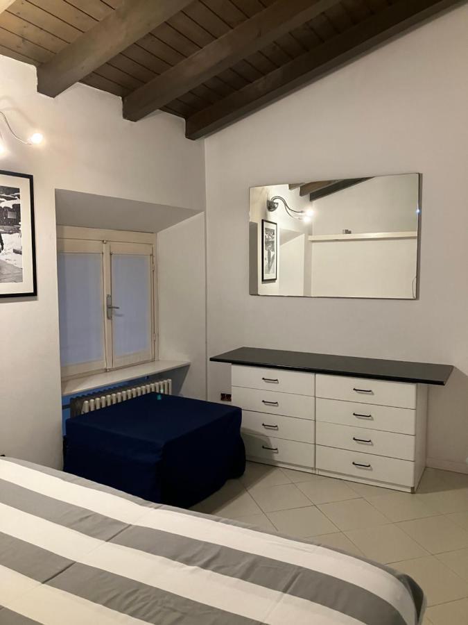 Cute And Cozy Centro Citta' Apartment Бергамо Екстериор снимка