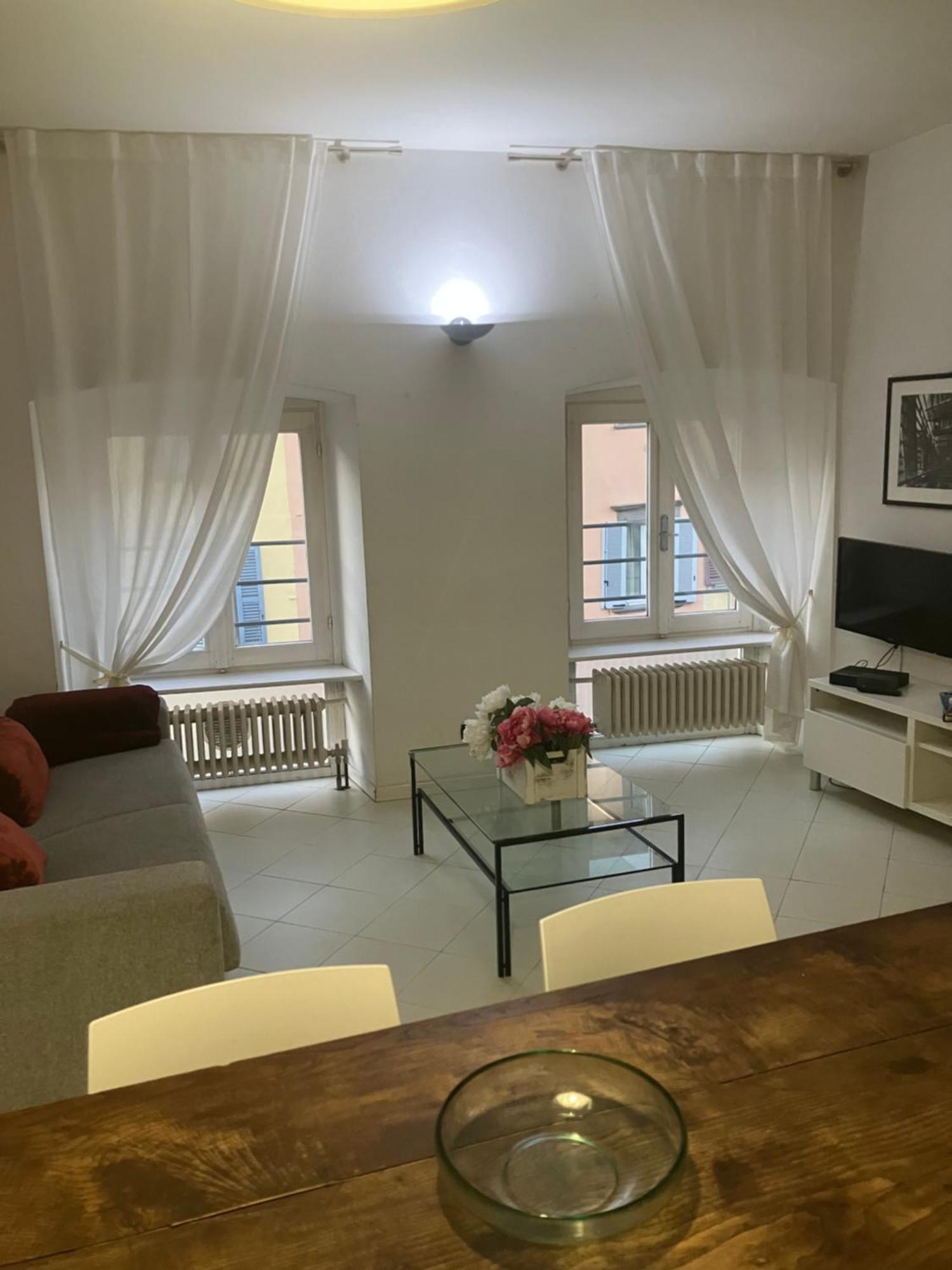 Cute And Cozy Centro Citta' Apartment Бергамо Екстериор снимка