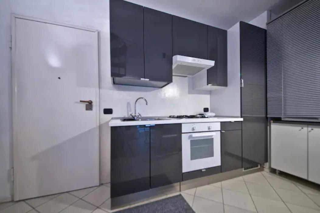 Cute And Cozy Centro Citta' Apartment Бергамо Екстериор снимка